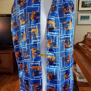 University of Kentucky scarf